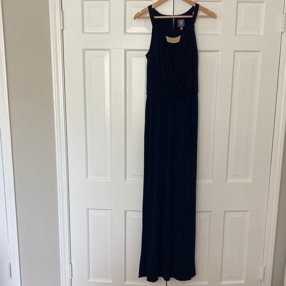 Vince Camuto size 6 Elegant Navy Blue Maxi Dress. Only worn once